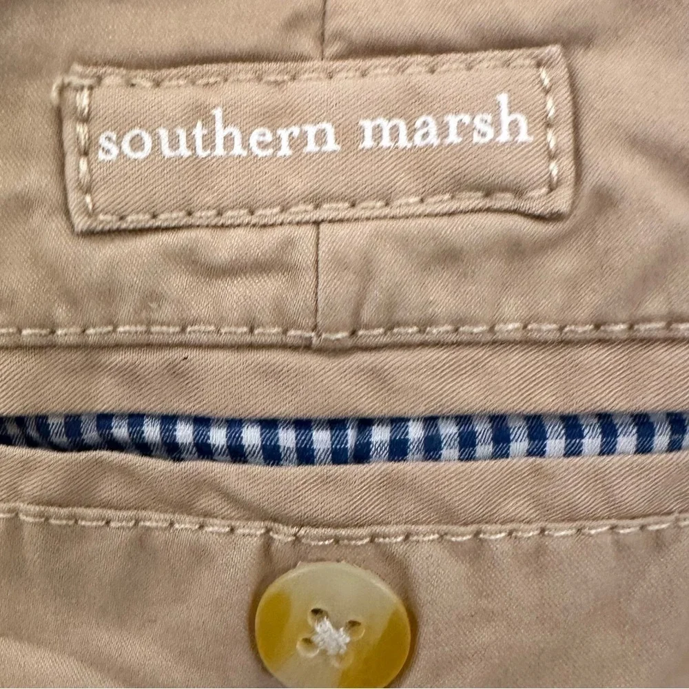 Southern Marsh Beige Khaki Flat Front Chino Cotton Shorts Men’s 38 8” Inseam EUC